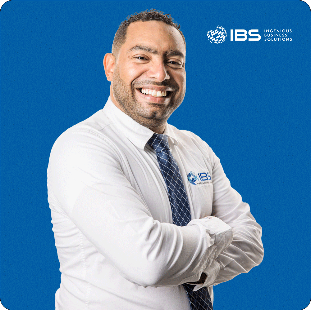 Maxwell_IBS-speaker-Blue-Background